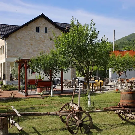 Villa Plis Bujtina - Bajram Curr