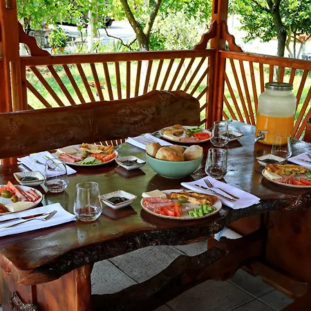Villa Plis Bujtina - Bajram Curri